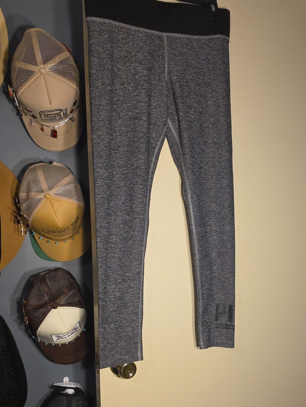 Victoria's Secret PINK Yoga Leggings in Black and Heather Gray
